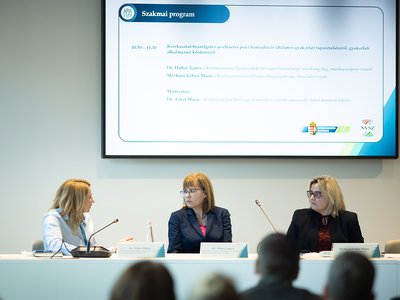 2O0A1774